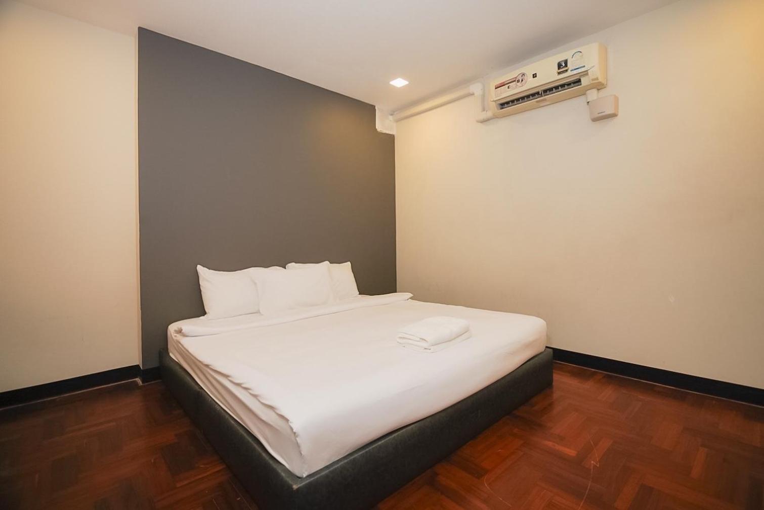 Z โกอินน์ สีลม - สถานีรถไฟฟ้าเซนต์หลุยส์ Go Inn Silom 방콕 외부 사진