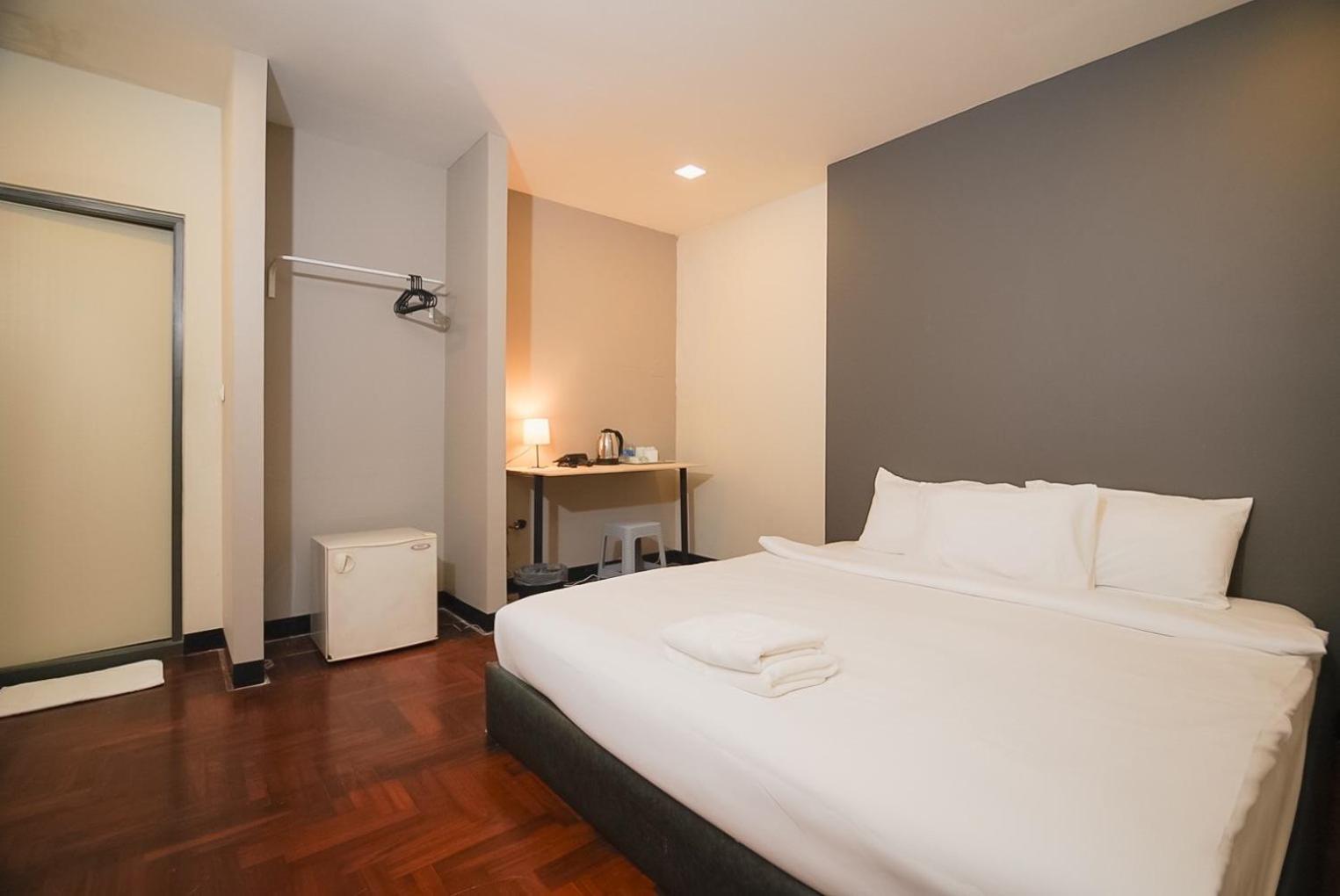 Z โกอินน์ สีลม - สถานีรถไฟฟ้าเซนต์หลุยส์ Go Inn Silom 방콕 외부 사진